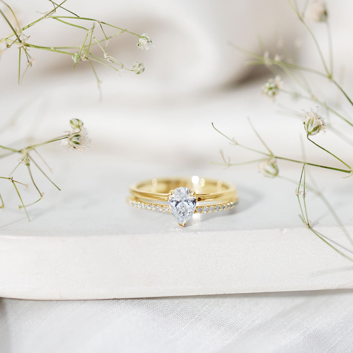 Pear Cut Solitaire Moissanite Double Band Engagement Ring D-VS1 - Rosec Jewels