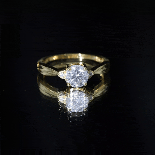 Round Moissanite Solitaire Engagement Ring for Her D-VS1 - Rosec Jewels