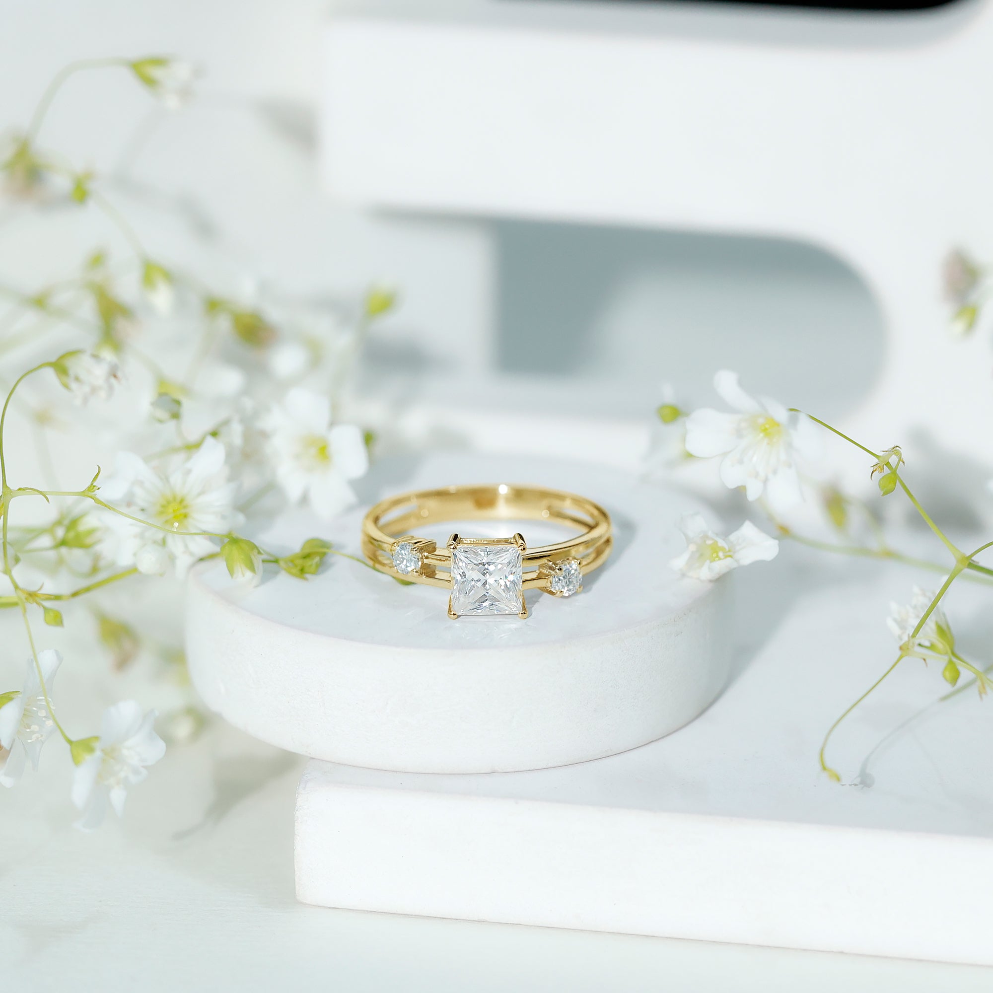 Princess Cut Moissanite Engagement Ring with Double Band D-VS1 - Rosec Jewels
