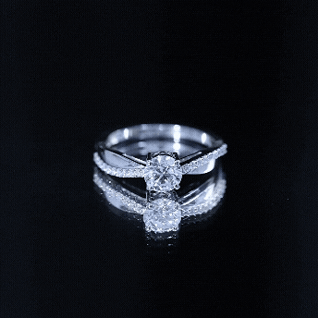 Classic Round Cut Moissanite Solitaire Engagement Ring for Women D-VS1 - Rosec Jewels