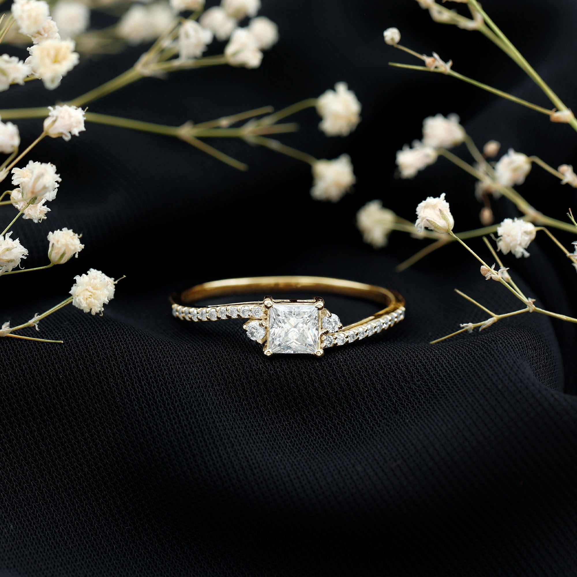 Princess Cut Moissanite Bypass Engagement Ring D-VS1 - Rosec Jewels