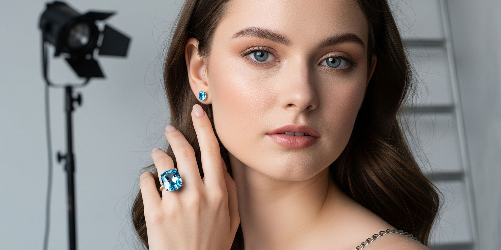 Healing Properties Of Blue Topaz Rings - Is Topaz Suitable For Engagement Rings?