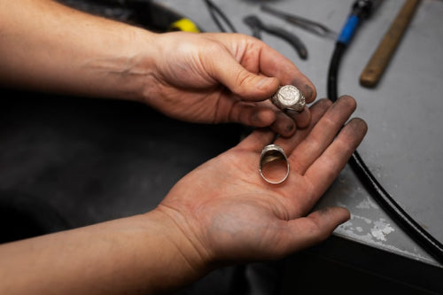 How Custom Rings Are Made: Understanding the Craft Behind Your Unique Jewelry