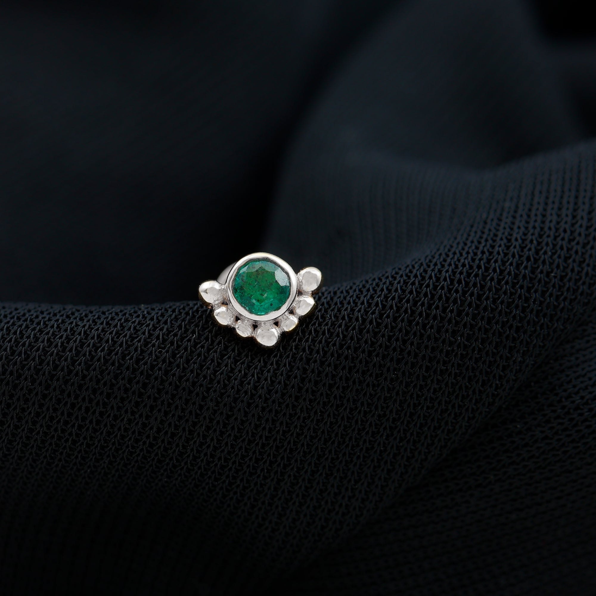 Dainty Round Emerald Tragus Earring with Beaded Detailing AAA - Rosec Jewels