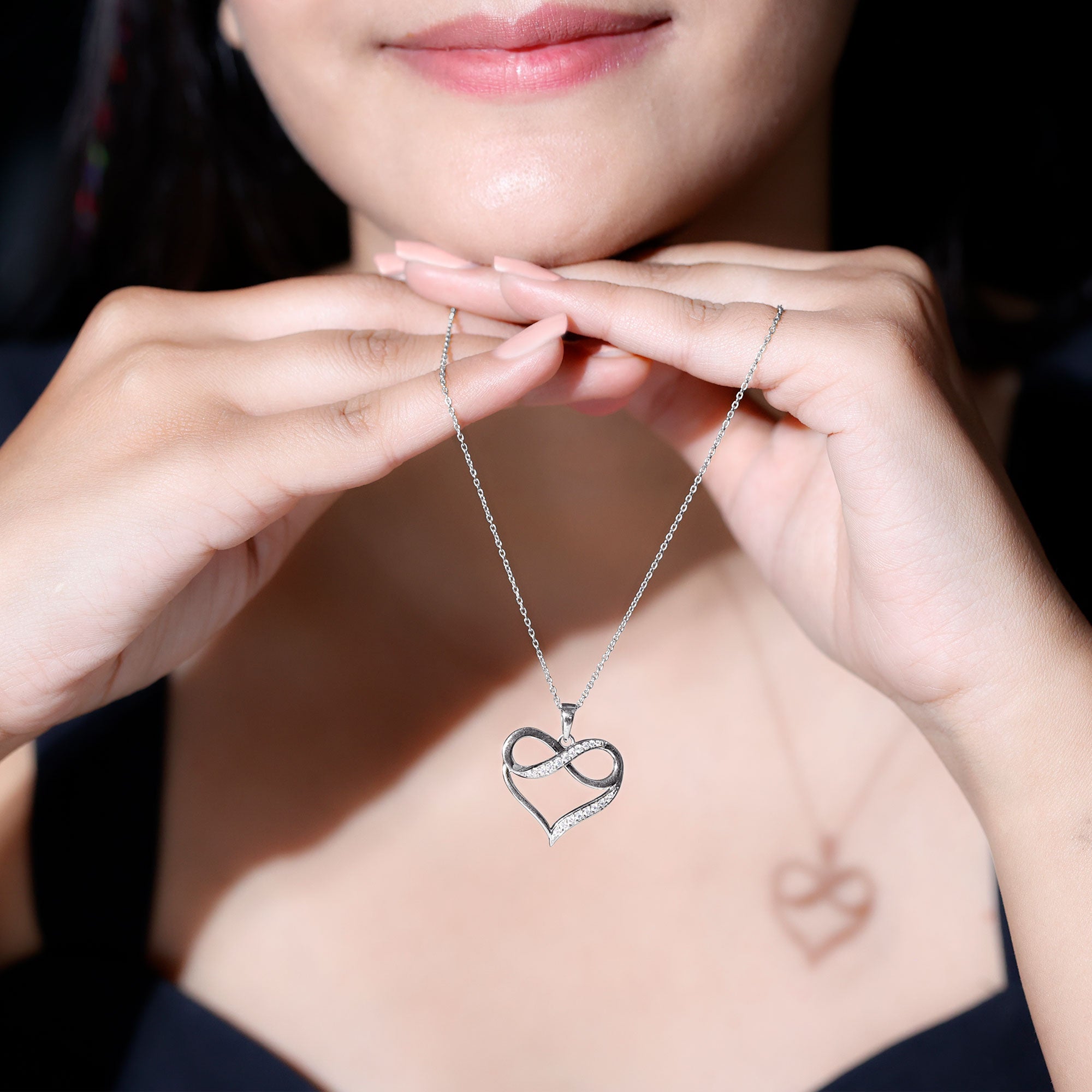 Certified Moissanite Infinity Heart Pendant Necklace D-VS1 - Rosec Jewels