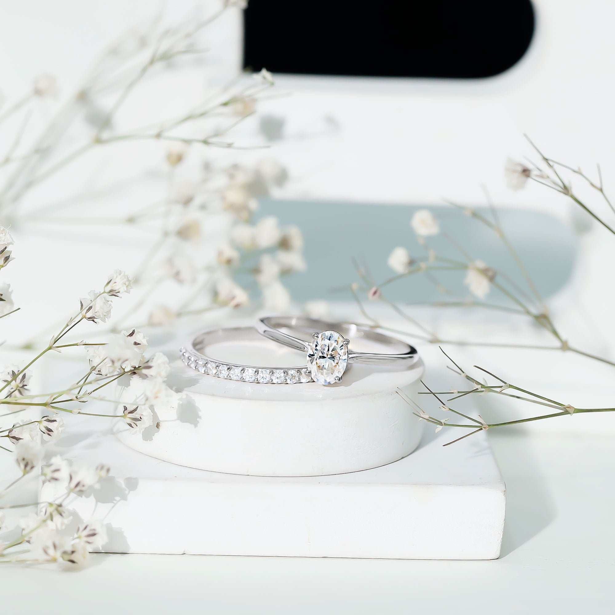 IGI Certified Lab Grown Diamond Oval Engagement Ring with Wedding Band Lab - ( E-VS1 ) - Rosec Jewels