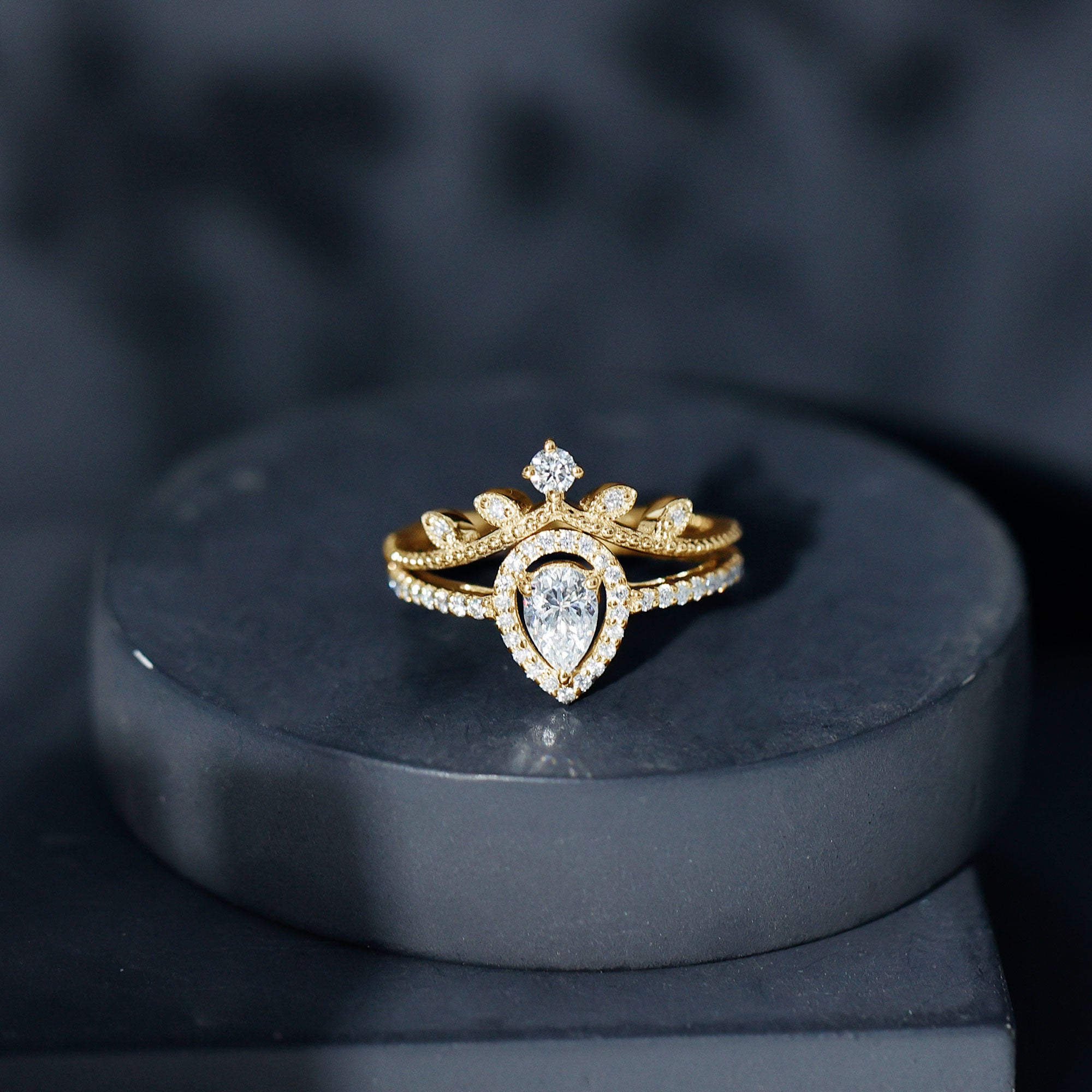 Rosec Jewels-Vintage Style Moissanite Teardrop Wedding Ring Set