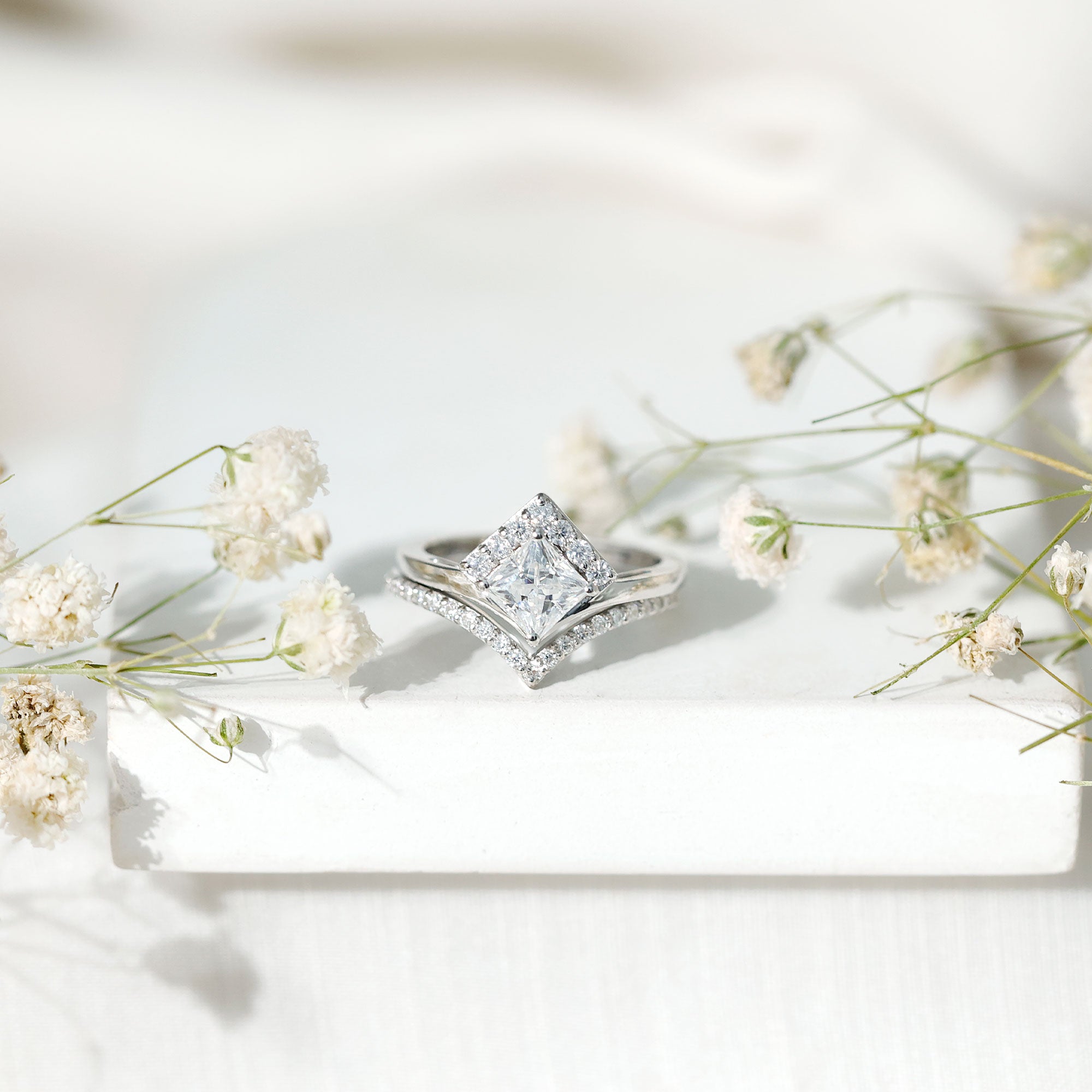 Certified Princess Cut Moissanite Wedding Ring Set for Women D-VS1 - Rosec Jewels