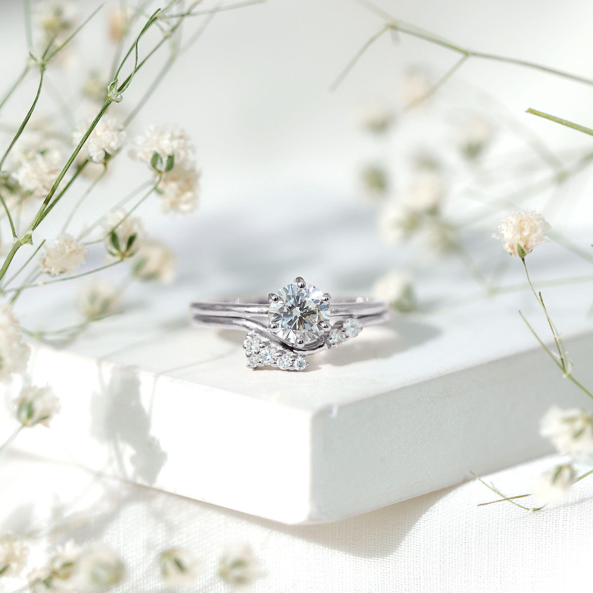 Solitaire Moissanite Wedding Ring Set for Her D-VS1 - Rosec Jewels