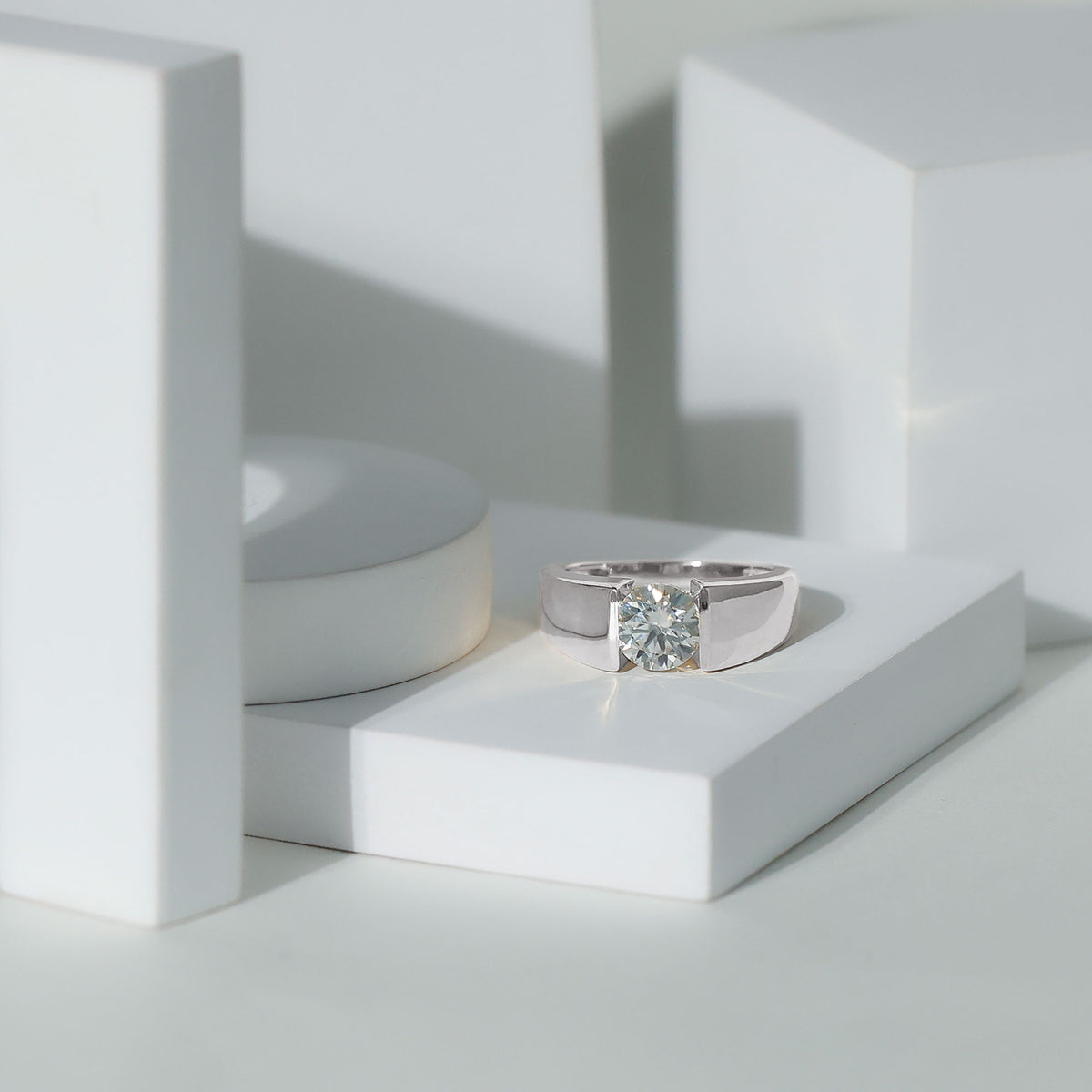IGI Graded 2 Carat Lab Grown Diamond Engagement Ring for Men Lab - ( E-VS1 ) - Rosec Jewels