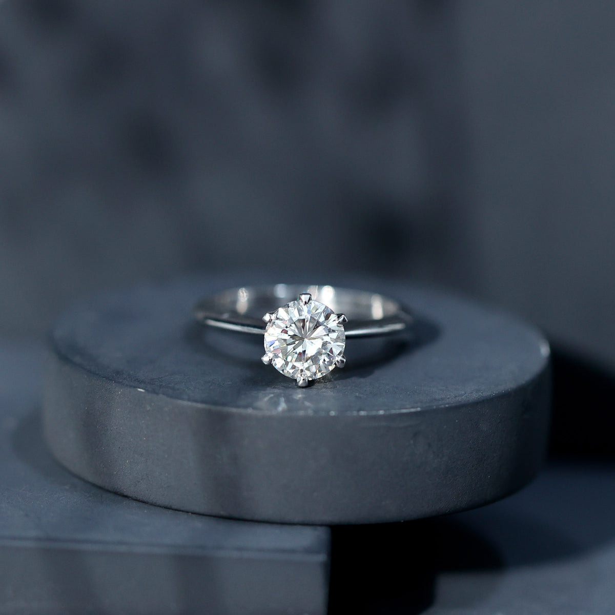 Lab Grown 2 Carat Diamond Solitaire Engagement Ring with IGI Certificate Lab - ( E-VS1 ) - Rosec Jewels