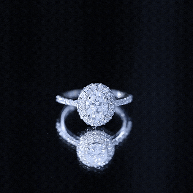Brilliant Cut Moissanite Classic Engagement Ring with Halo D-VS1 - Rosec Jewels