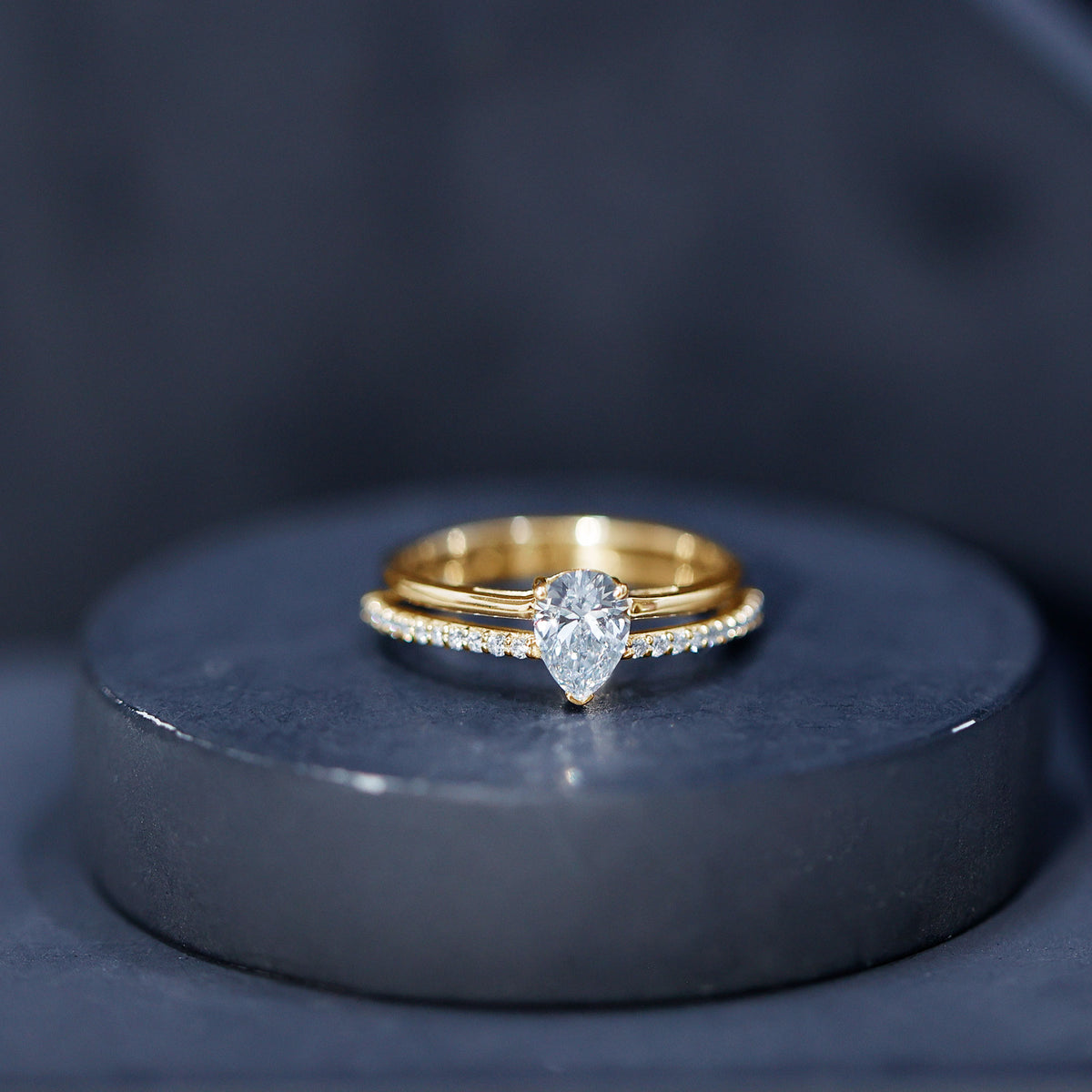 Pear Cut Solitaire Moissanite Double Band Engagement Ring D-VS1 - Rosec Jewels